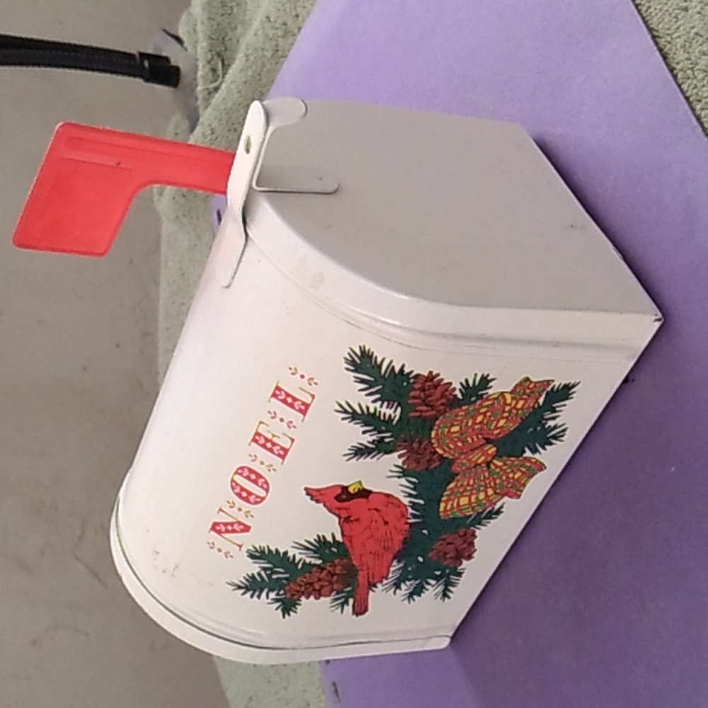 Christmas mailbox minature